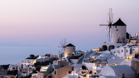 Santorini: The Island’s Best Restaurants, Bars & Beach Clubs