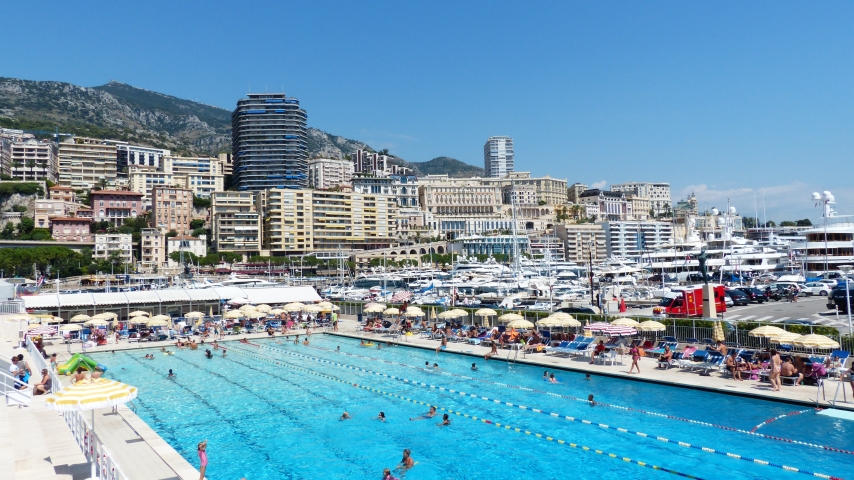 Summer Returns to Port Hercule as Monaco’s Iconic Pool Reopens