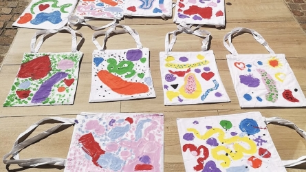 Monaco Celebrates Mother’s Day with Creative Workshop