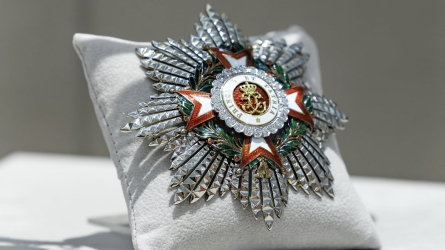 The Material History of a Hollywood Royalty: Grace Kelly’s Jewels on Display in Monaco