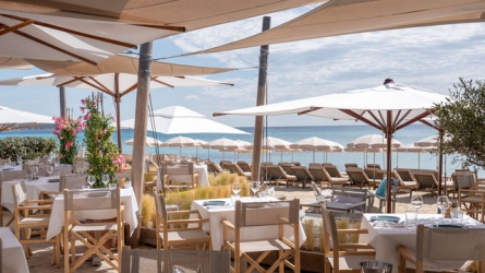 La Serena&colon; The Art of a Long Summer Day on Pampelonne Beach