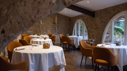 Sébastien Sanjou at Le Relais des Moines: Between Two Souths