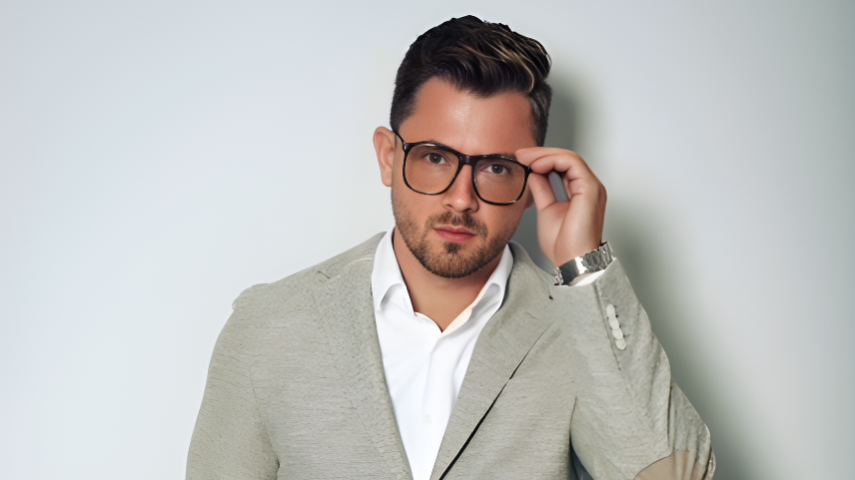 In Conversation with Alexander Lozben: The Facets of Dubai, Entrepreneurship, and Personal Style