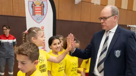 Before the Paris Olympics, 120 Schoolchildren from Monaco Sprint in Front of Prince Albert II at the Traditional 