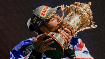 Hamilton Secures Emotional Victory At Silverstone