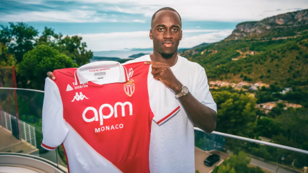 Monaco's New Right-Back: A Versatile Addition to Hütter's Squad